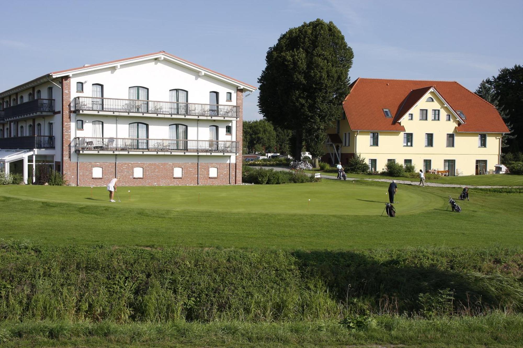 Golfpark Strelasund Süderholz Eksteriør billede