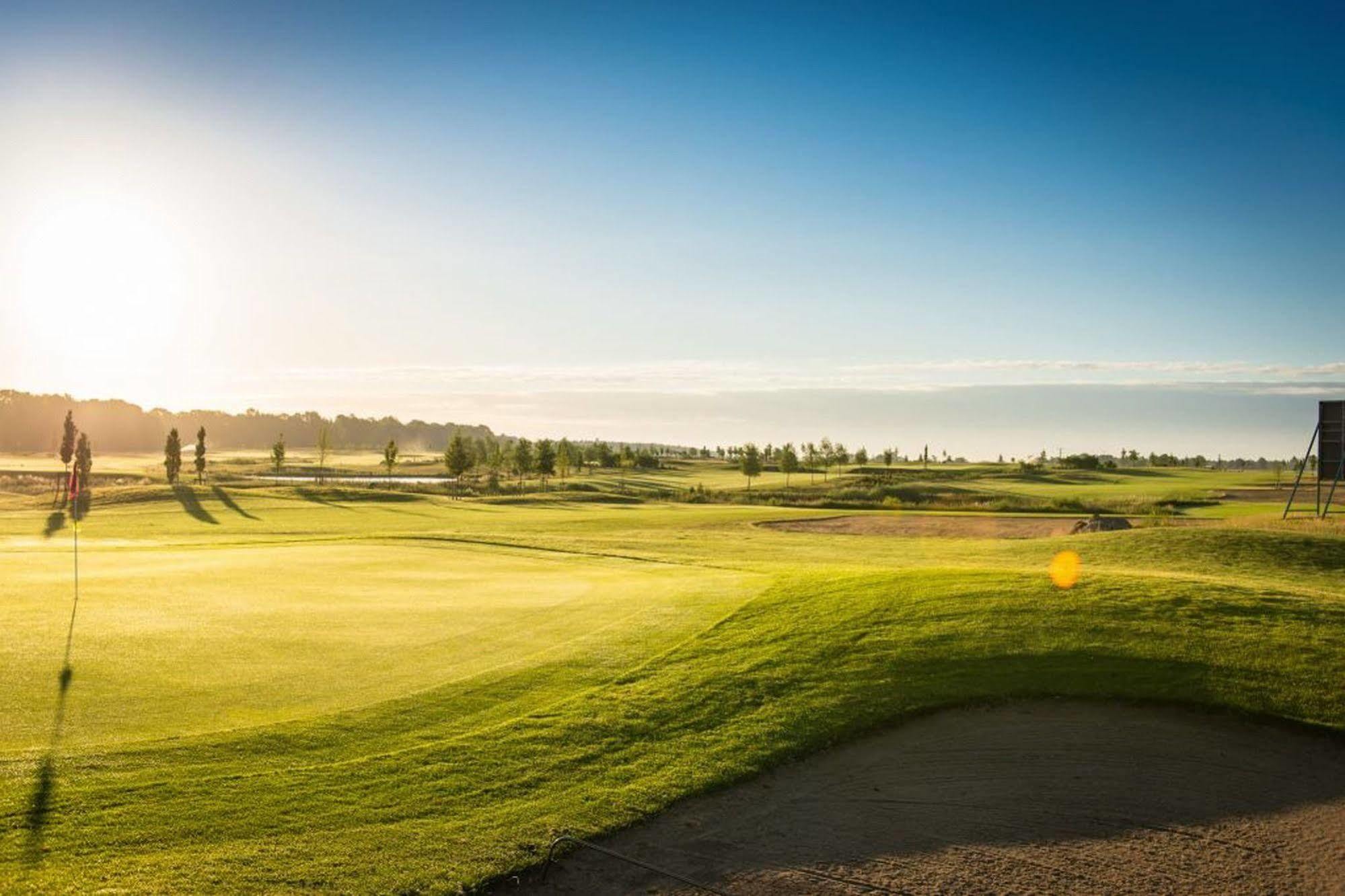Golfpark Strelasund Süderholz Eksteriør billede