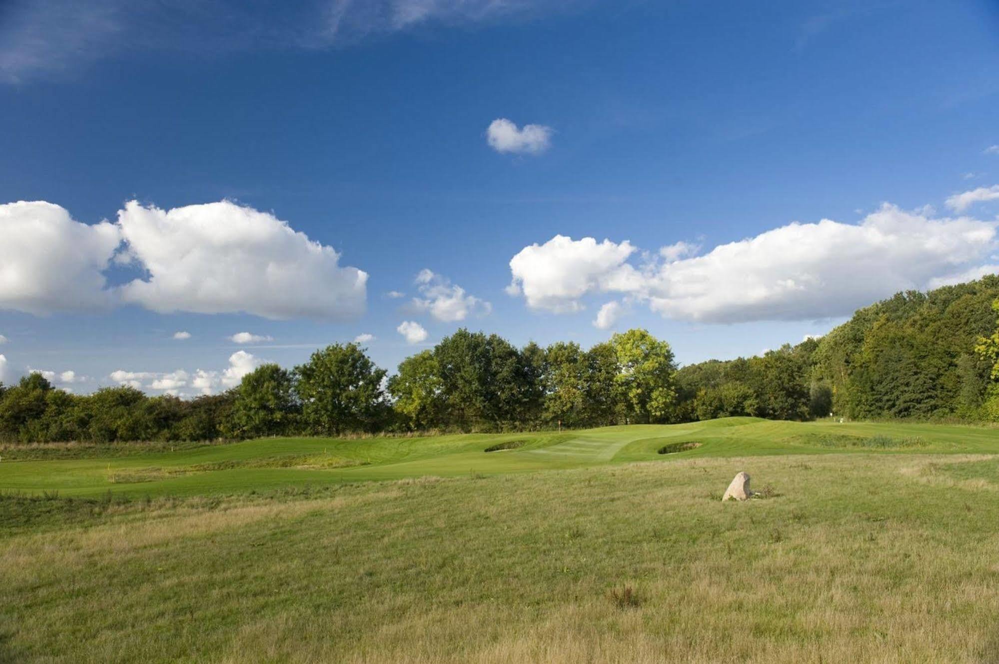 Golfpark Strelasund Süderholz Eksteriør billede